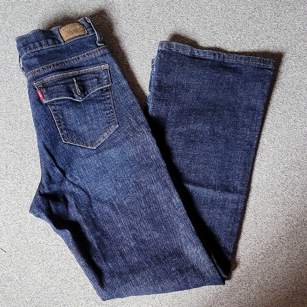 Levi's Blue Straight Leg Boot Cut  girl Jeans size 10 - Picture 2 of 9